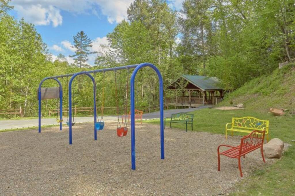 Mountain View 5 Bdrm Gatlinburg Cabin Near Downtown Arts Extérieur photo