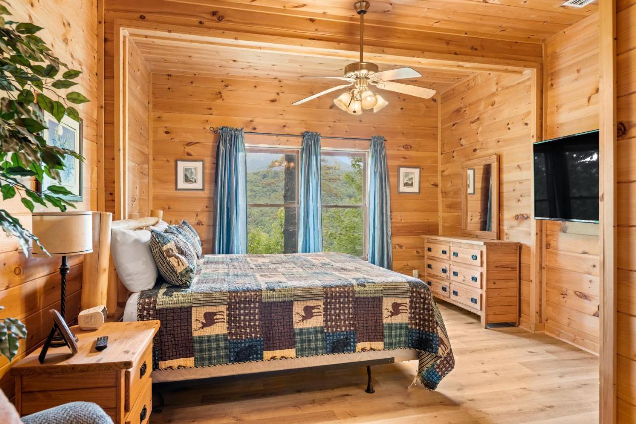Mountain View 5 Bdrm Gatlinburg Cabin Near Downtown Arts Extérieur photo