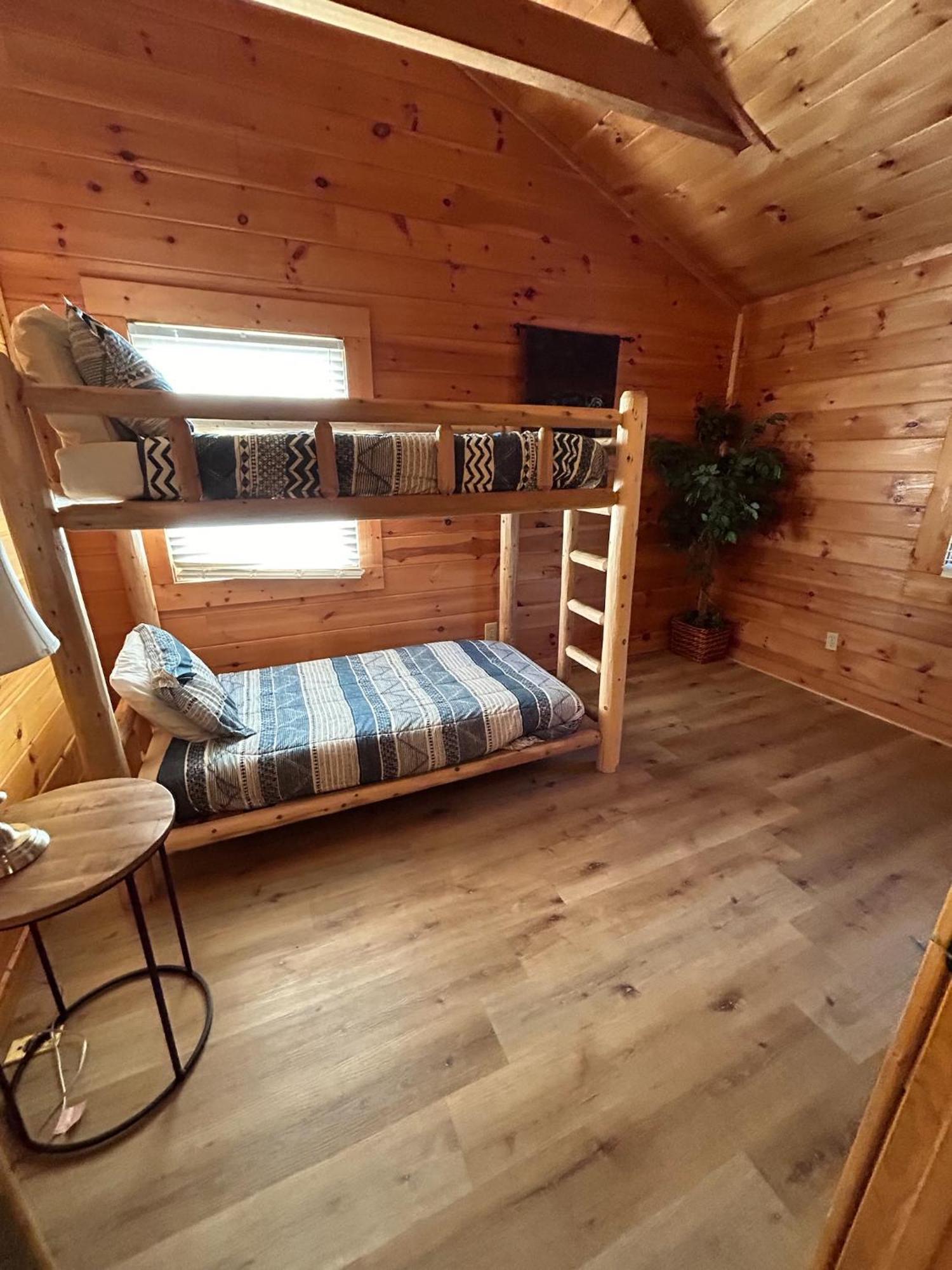 Mountain View 5 Bdrm Gatlinburg Cabin Near Downtown Arts Extérieur photo